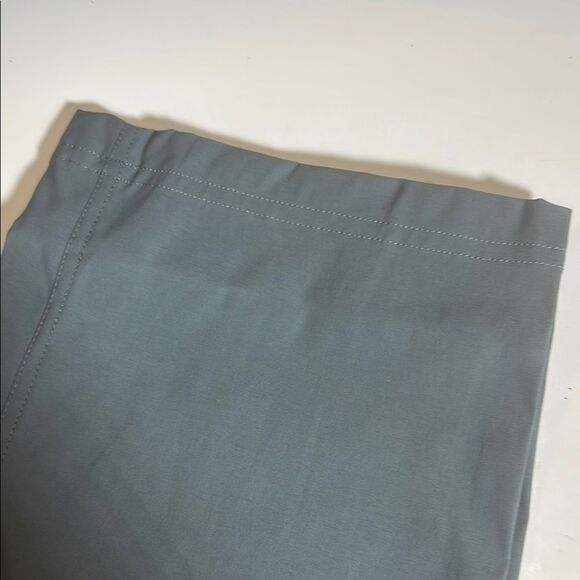 Eddie Bauer Men's Pants in Slate Blue - Picture 4 of 7